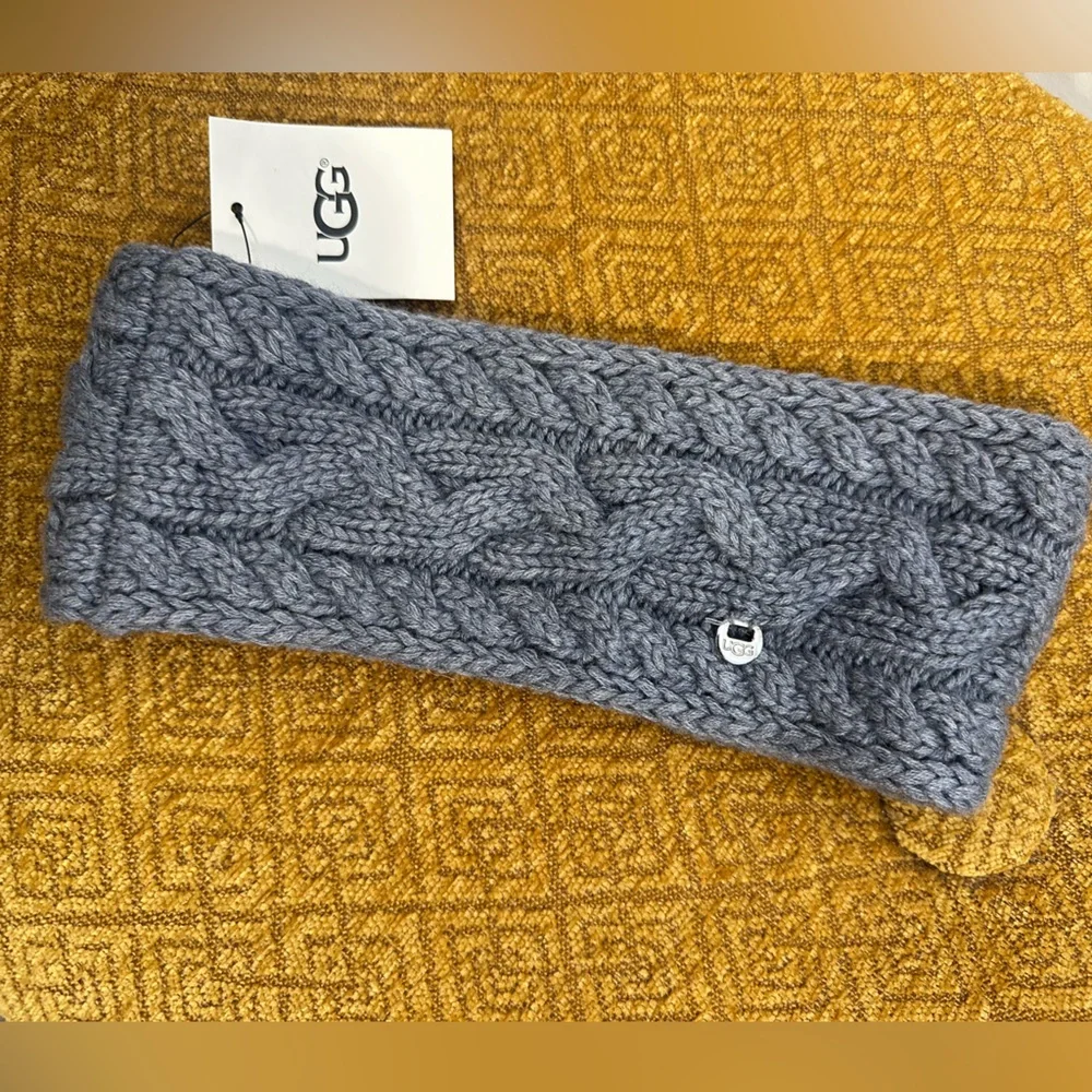 UGG cozy stylish